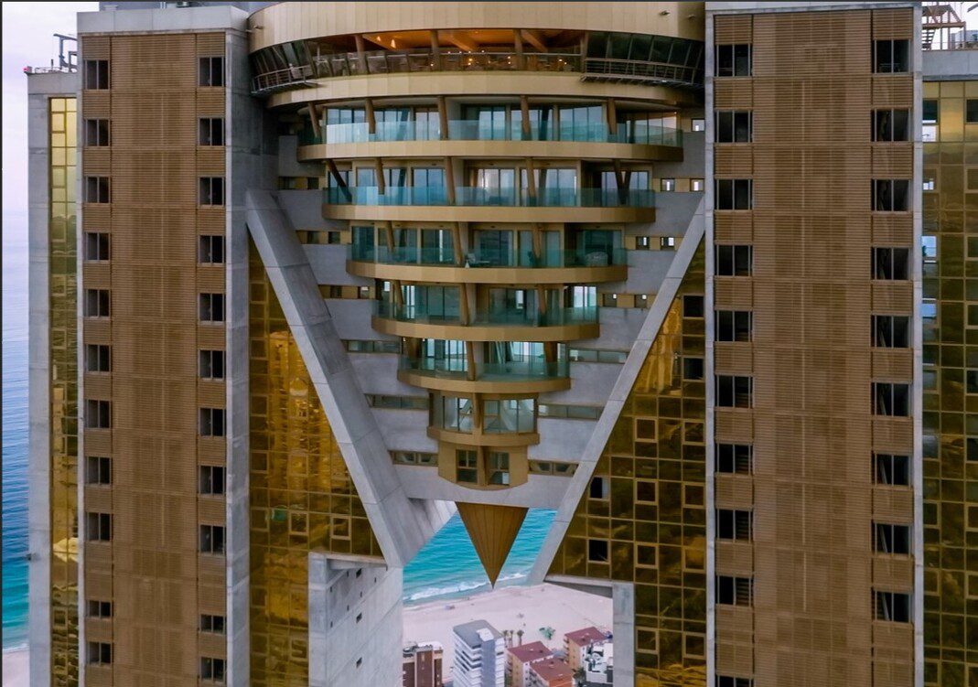Benidorm Intempo diamond